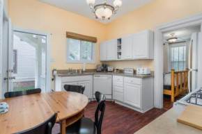 Downstairs 2 Bedroom Apt- Pet Friendly- walking distance to beach & shops